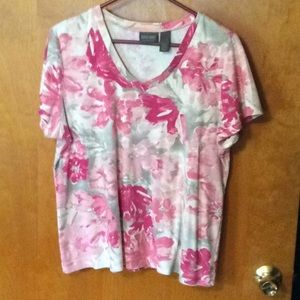 BOGO $5ea Chico’s Pretty pink tee. Size 2 (2x)